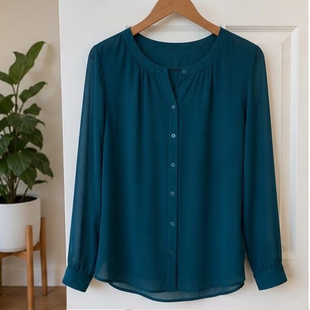 Teal Lace Trim Top
